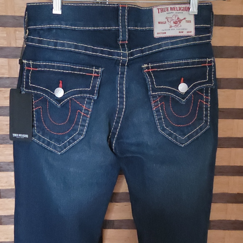 NWT! True Religion GENO Relaxed Slim